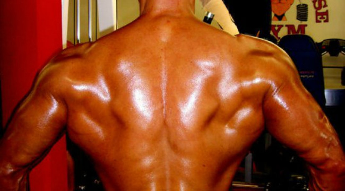 Back Exercise Quick Tip Pose for Wider Lats Muscle & Fitness